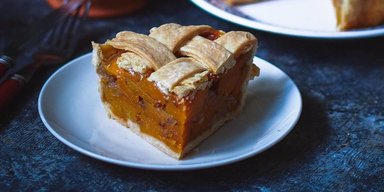 Вкус осени: рецепт вкусного пирога с яблоками и тыквой