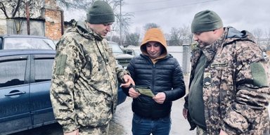 Могут ли ТЦК принудительно удерживать мужчин: юристы дали четкий ответ