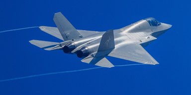Фундамент ВВС НОАК: китайский стелс-истребитель J-35A дебютировал на публике (видео)