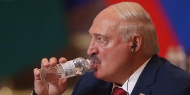 Уж на сковороде: зачем Лукашенко раскручивает тему сотрудничества с Украиной
