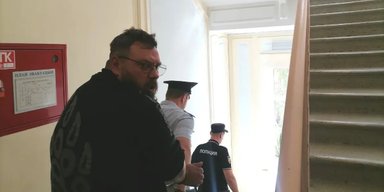 Обвиняют в вымогательстве: в РФ судят главу "фабрики троллей" Пригожина