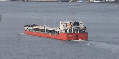 Дроны СБС подожгли новые танкеры с бензином в Азовском море: еще 15 попаданий