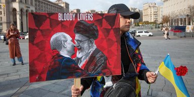 Взяли на поводок. Почему Россия больше не помощник в ядерной сделке с Ираном
