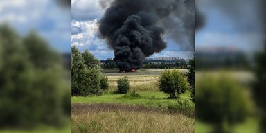 У Підмосков'ї розбився військовий літак Су-57: пілот катапультувався, — росЗМІ (фото)