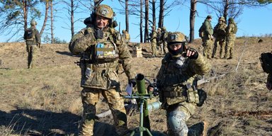 Кидають резерви: ЗСУ можуть затиснути російські війська в кліщі між Дніпром і Токмаком, — аналітик