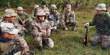 Жорстка, але відверта розмова. Про що говорять військові після бою на передку