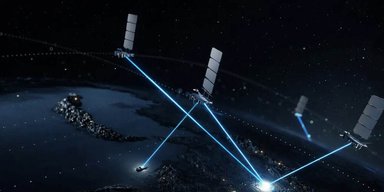 Россия вывела на орбиту новые аналоги Starlink: "Флеш" оценил их военный потенциал