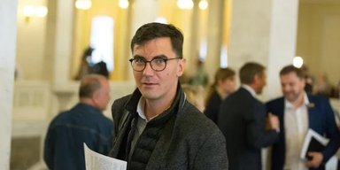 Квартира у мастера ресниц: "Слуга народа" Мотовиловец снимает элитное жилье втрое дешевле рынка, — Bihus.Info (фото)