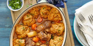 Сытное осеннее блюдо: рецепт вкуснейшего рагу из свинины