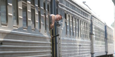 Удобства не для всех. Зачем делить поезда на классы
