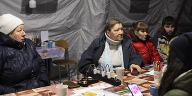 Життя в темряві: як жителі Чернігова терплять 14-годинні відключення світла, — The Guardian (фото)