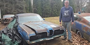Люксовый собрат Mustang: раритетный спорткар 70-х за $100 000 нашли на свалке (видео)