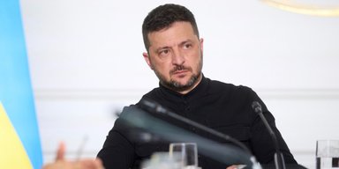 Угорщина і Словаччина закуповують нафту у РФ: Зеленський вказав на невдоволення Трампа