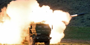 Разрушат оборону РФ: кассетные снаряды для HIMARS нужны для победы ВСУ, — экс-артиллерист США