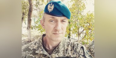 "Повинна відповісти": експолонений британський військовий Піннер виграв суд проти РФ через тортури