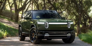 Новый внедорожный конкурент Tesla Model Y из США выходит на рынок (видео)
