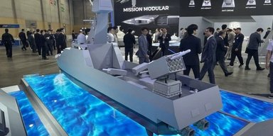 Запускает ракеты типа ATACMS: в сети показали новейший морской дрон Combat (фото)