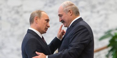 "Лукашенко став денщиком Путіна": Україні треба працювати з білоруською опозицією, — Євген Магда (відео)