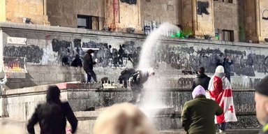 Протесты в Грузии разгоняли с помощью химоружия времен Первой мировой, — ВВС (видео)