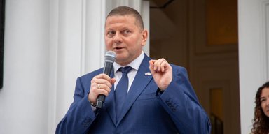 Залужный выиграет президентские выборы в Украине независимо от конкурентов, — соцопрос