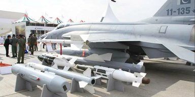 Восстановить баланс сил: Пакистан объявил о наличии в ВВС гиперзвукового оружия (видео)