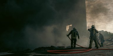 "Это не прилет": под Киевом прогремели взрывы на базе МВД (фото)