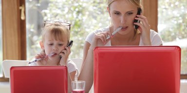 Как защитить детей от себя. 10 скрытых угроз для ваших чад