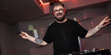 Украинские знаменитости собрались на звездном коктейле в Киеве (фоторепортаж)