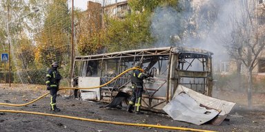 Останній рейс: у Краматорську вже 30 загиблих після влучання авіабомби в автобуси (фото)
