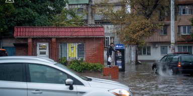 Будет больше и интенсивнее: ученый озвучил прогноз для Украины после ливней в Одессе