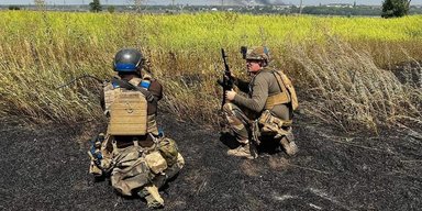Кринки майже знищені, але українські військові продовжують тримати оборону