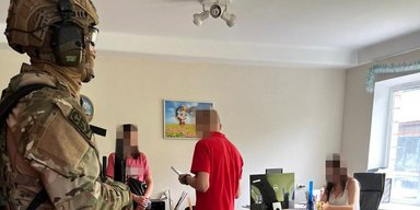 410 тисяч за фейкову довідку для ВЛК: у Києві викрили схему допомоги ухилянтам (фото)