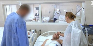 Щемящая история: в реанимации Днепра встретились раненые отец с сыном