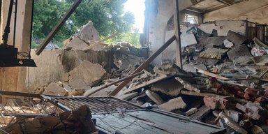 Дрон РФ влучив у кінно-спортивну школу на Сумщині: загинули коні (фото)