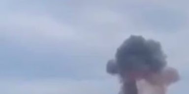 ЗС РФ завдали 19 ударів по Харкову упродовж ночі: над містом здійнявся стовп диму