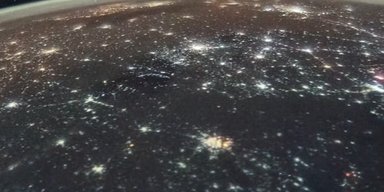 Российская атака на Киев попала на снимки МКС: зафиксирована работа ПВО по баллистике (видео)