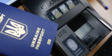 Сдвинули занавес. Кому поможет, а кого не обрадует открытие границ между Украиной и Европой