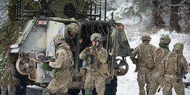Чи варто утримувати Авдіївку та чому Захід у захваті від морських дронів Magura V5, — Георгій Тука (відео)