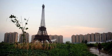 Блогер посетил "город-призрак", строительство которого обошлось в 764 млн фунтов стерлингов