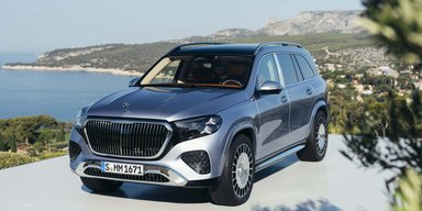Потужний і дуже розкішний: презентовано новий кросовер Maybach (фото)