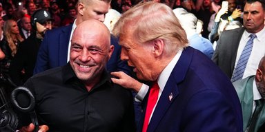 Преданный Трампу ведущий Джо Роган внезапно раскритиковал его решения
