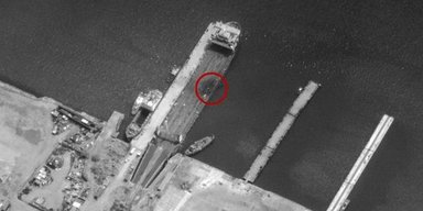 Произошли сбои в логистике: Британская разведка оценила удары ВСУ по паромам РФ в Крыму