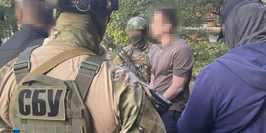 "Отмазывал" подозреваемого от тюрьмы: в Днепре задержали окружного прокурора (фото)