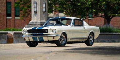 Новий рекорд: старий 58-річний Ford пішов з молотка за ціною суперкара Ferrari (фото)