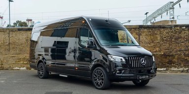 Розкіш за ціною Bentley: який вигляд має найдорожчий Mercedes Sprinter (відео)