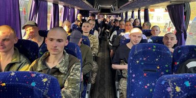 Україна та РФ провели обмін полоненими: додому повернулися 277 українських бійців (фото)