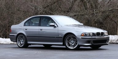 Культова капсула часу: виявлено знаменитий BMW 2002 року в новому стані (фото)