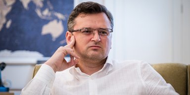 Глава МИД Украины Дмитрий Кулеба уходит в отставку: подробности (фото)