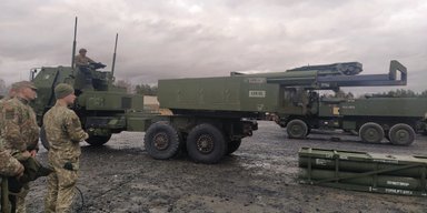 Дрони і 5-тонні телескопічні навантажувачі: Литва продовжує постачати зброю Україні (фото)