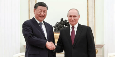 Си пообщался с Путиным в Казани и ограничил поставки дронов в РФ, — СМИ